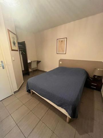Hotel Le Juliano Carbon-Blanc Exterior photo